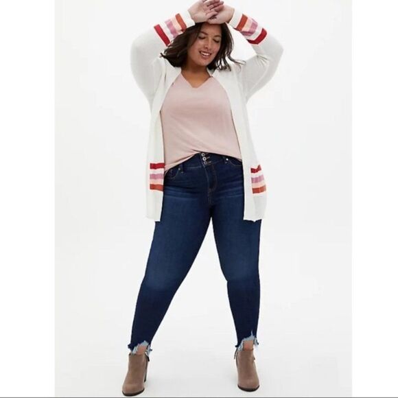 🆕 TORRID Ivory Multi Stripe Cardigan NWT - Picture 2 of 5